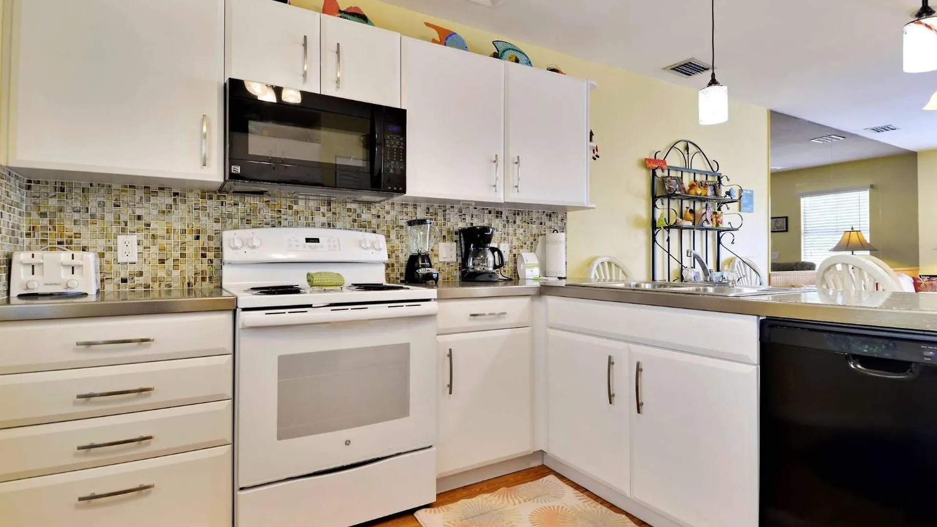 Casa de Férias Duval Breeze By Avantstay Great Location Close To Beach Nightlife Shared Pool Week Long Stays Key West